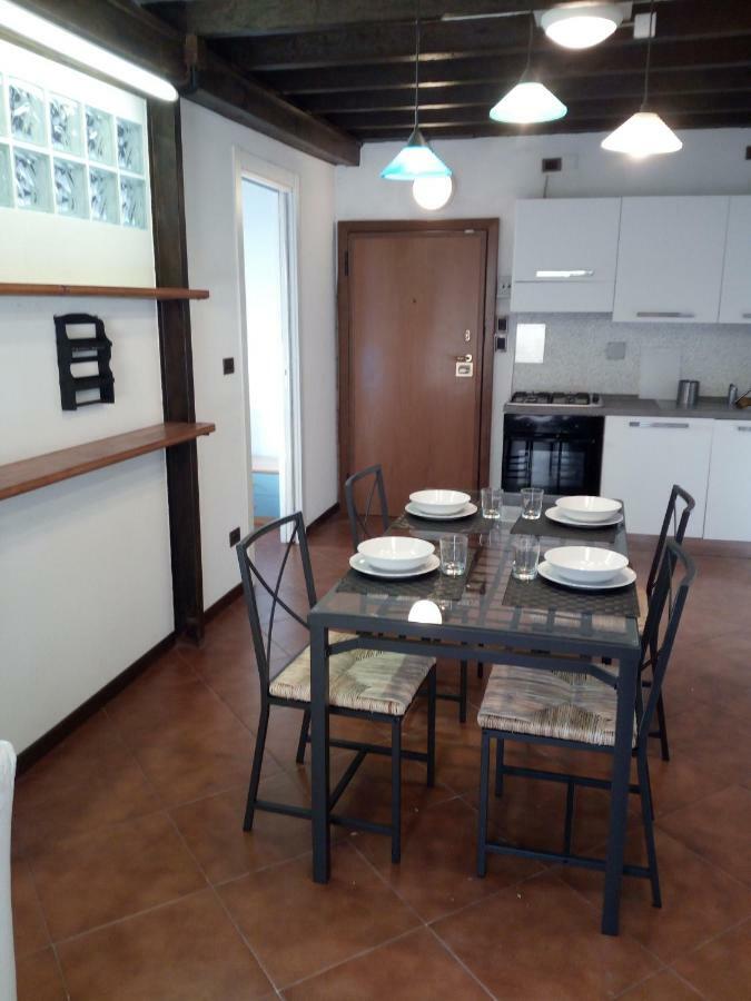 Casa Picasso Apartment เจนัว ภายนอก รูปภาพ